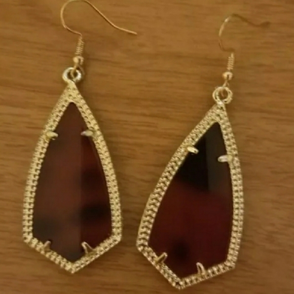 LEOPARD TEAR DROP EARRINGS - Picture 2 of 3